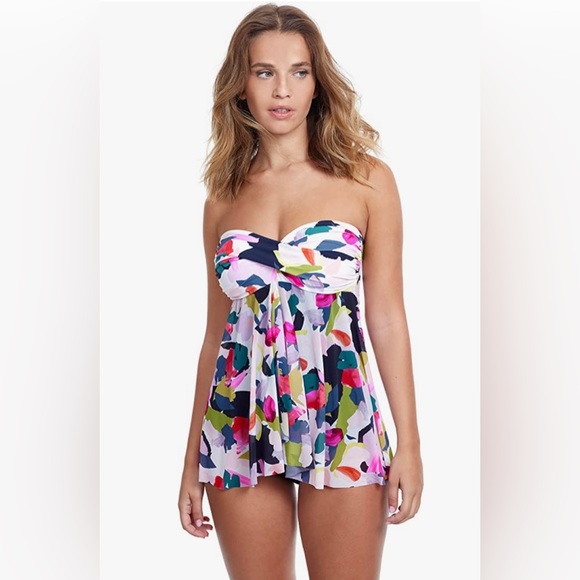 🎉LAST PIECE 🎉 PROFILE BY GOTTEX
Canvas One-Piece Swimsuit - Picture 5 of 9